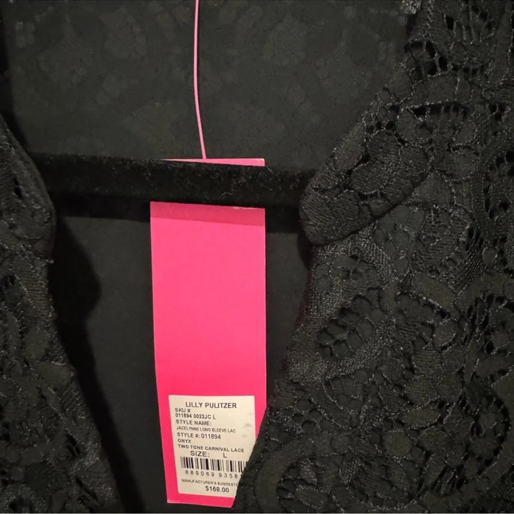 NWT Lilly Pulitzer NWT Jacelynne Lace Top
Onyx Two Tone Carnival Lace - Picture 9 of 10